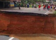 Jalinsum Jambi – Sumbar Putus Total, Pengendara Diminta Cari Jalan Alternatif