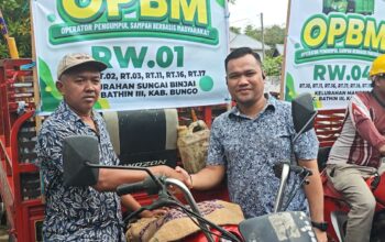 Ketua DPRD Bersama Bupati Bungo Launching OPBM di Kecamatan Bathin III